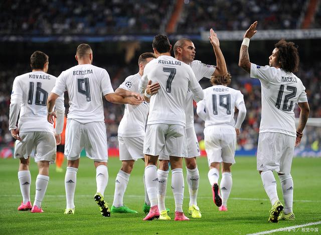 小幅度错位 小幅度错位