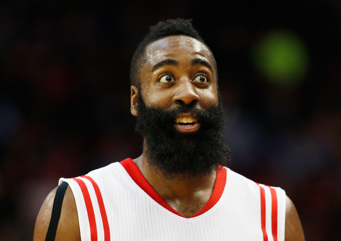 是在逼地主 是在逼地主